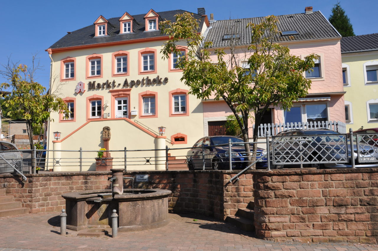 mosel_saar_ruwer_freudenburg_marktplatz-001